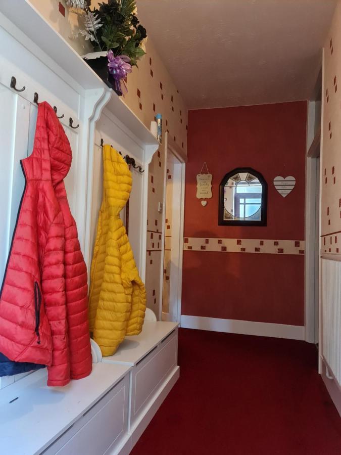 فيلا 4Br Sea View Escape-Near Snowdonia& Coastal Trails Penmaen-mawr المظهر الخارجي الصورة